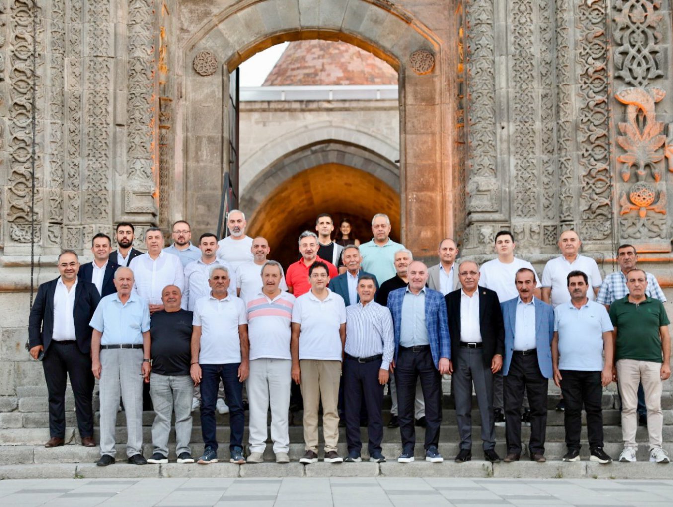 BAŞKAN GÜNEŞ MEZOPOTAMYA ÜPAK YÖNETİM KURULU TOPLANTISINA KATILDI 25.08.2025