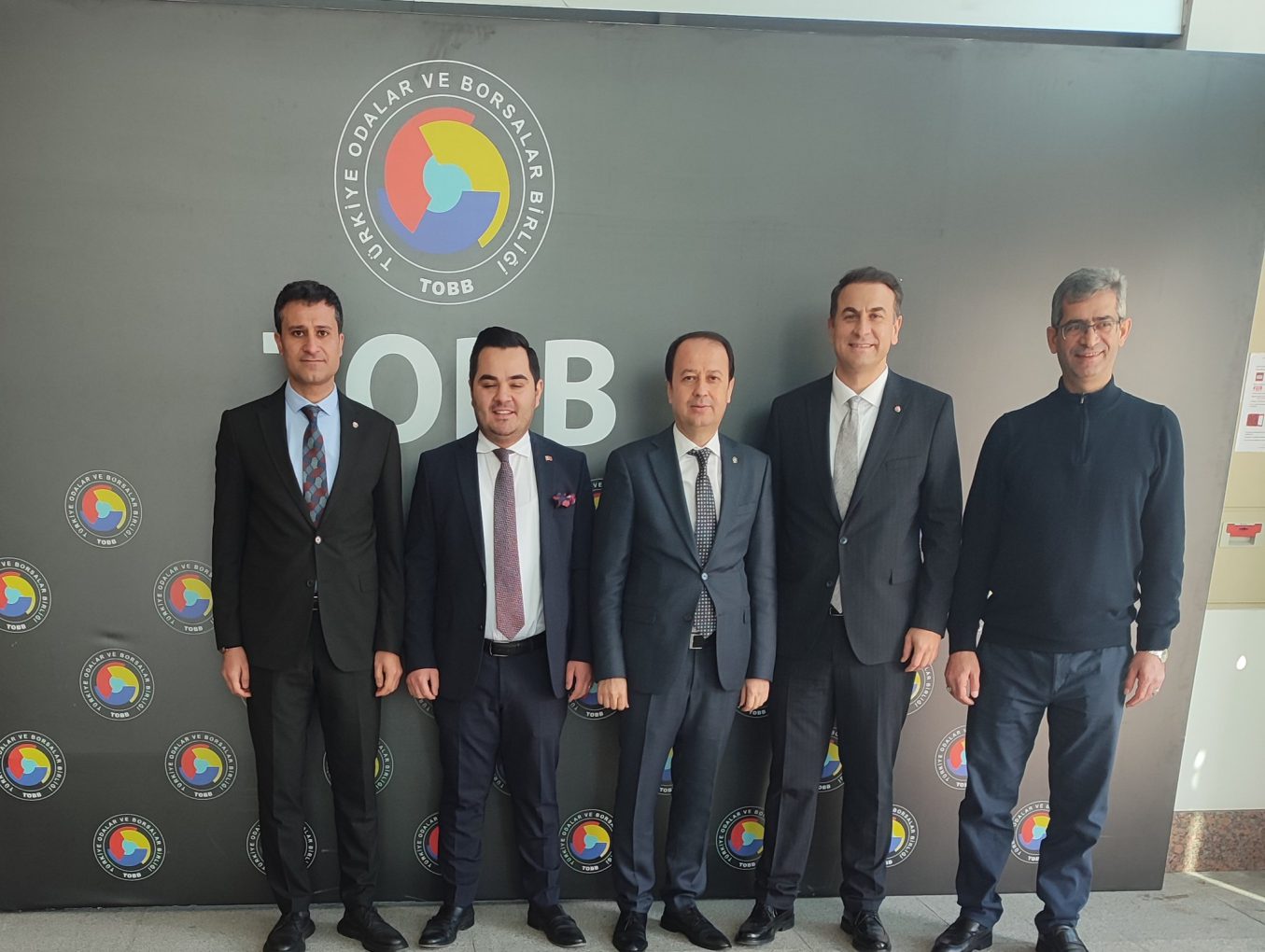 GENEL SEKRETERİMİZ İSA AKDAŞ, “TİCARET BORSALARI EĞİTİM VE ÇALIŞTAY PROGRAMI”NA KATILDI 15.11.2025